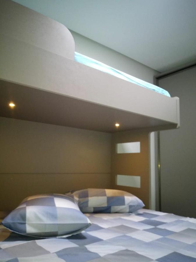 Apartamento Ape Novo Canasvieiras, 2 Garagens, Excelente Localizacao Florianopolis